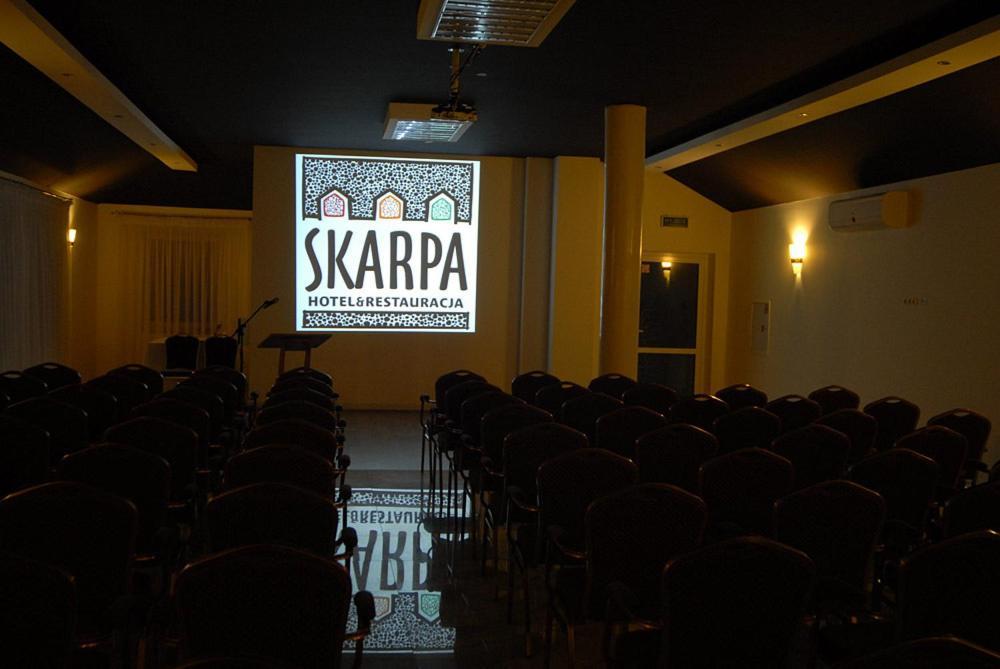 Hotel Skarpa Sejny Exterior foto
